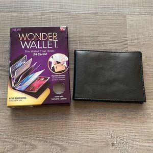 Wonder Wallet nwt